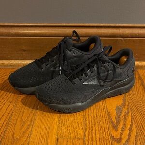 Brooks Ghost 16 Women's Black Athletic Shoes